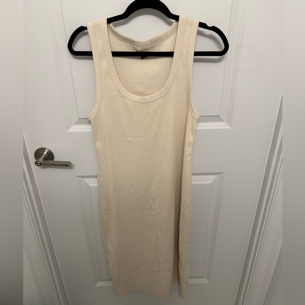 Ribbed knit dress